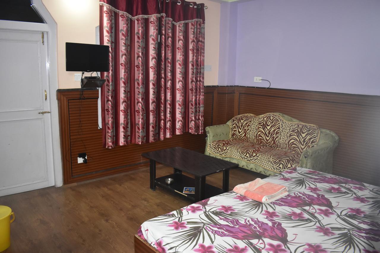 Hotel Snow Flake Rampur  ภายนอก รูปภาพ