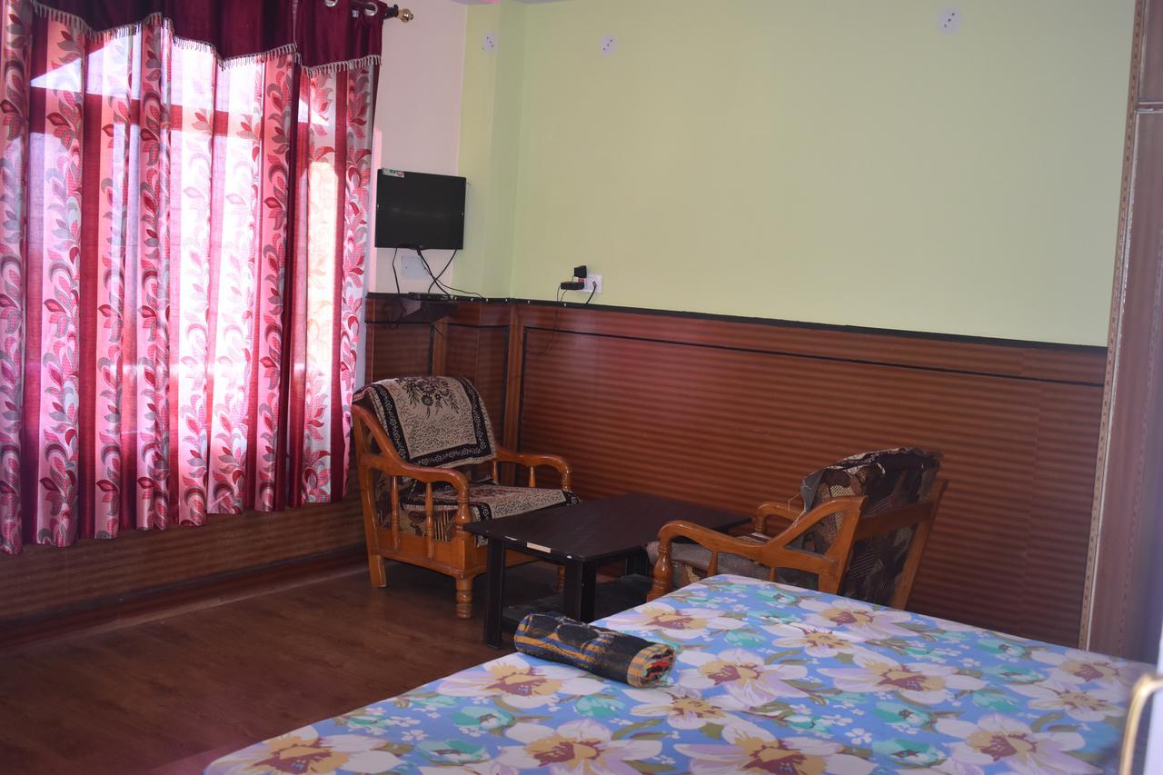 Hotel Snow Flake Rampur  ภายนอก รูปภาพ