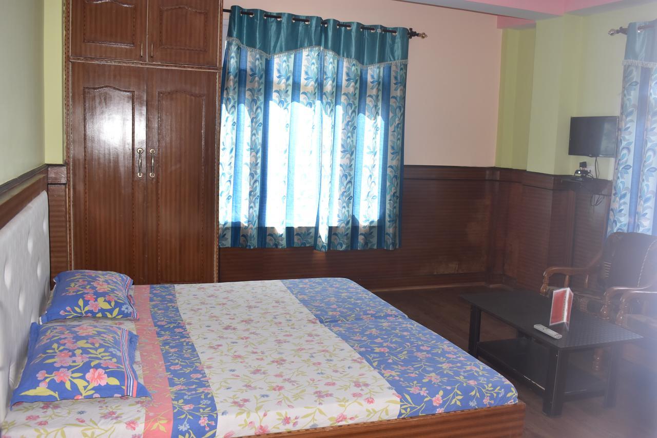 Hotel Snow Flake Rampur  ภายนอก รูปภาพ